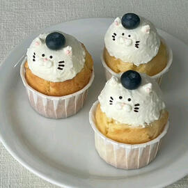 Michigorritas con merenguito de vainilla al igual que la masita. 3X $15.